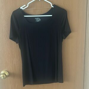 Black tee shirt